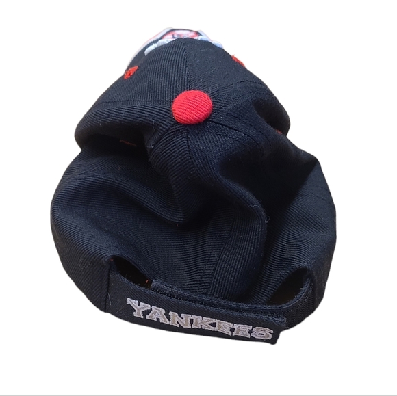 NY Yankees Cap One Size - Picture 4 of 7